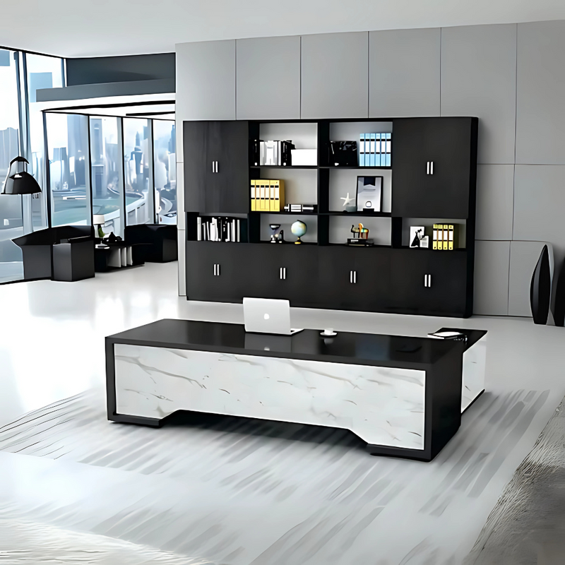 Escritorio ejecutivo medida 180 x 70 x 75 fabricado en tablero laminado doble cara 28 mm. Pantalla faldón con resaque en bajo piso, con salientes en orillas Aura Muebles modelo EEJ09