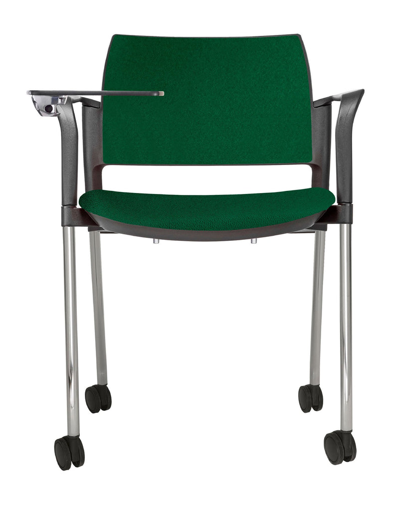 El pupitre escolar Kyos OHP‑344CR es ideal para aulas, salones y centros de capacitación. Combina estructura cromada resistente, asiento y respaldo acolchonados, paleta lateral abatible y ruedas, brindando confort, funcionalidad y versatilidad en espacios educativos y corporativos.