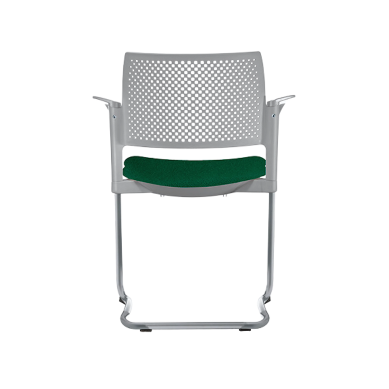 Silla de visita KYOS estructura tipo trineo de acero tubular de 7/8" de diámetro calibre 14 con acabado en pintura epóxica (electrostática) color negro mate o gris blanco o negro Aura Muebles modelo OHT-356