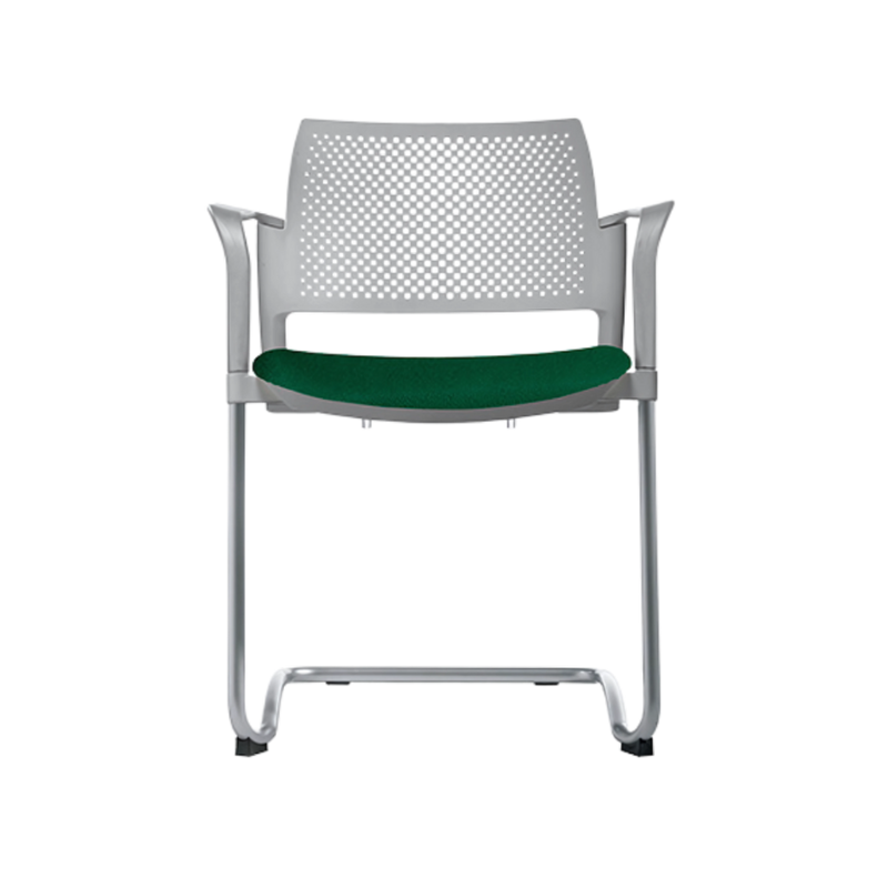 Silla de visita KYOS estructura tipo trineo de acero tubular de 7/8" de diámetro calibre 14 con acabado en pintura epóxica (electrostática) color negro mate o gris blanco o negro Aura Muebles modelo OHT-356