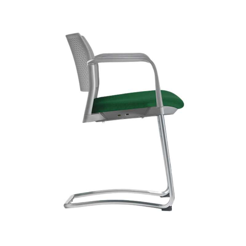 Silla de visita KYOS estructura tipo trineo de acero tubular de 7/8" de diámetro calibre 14 con acabado en pintura epóxica (electrostática) color negro mate o gris blanco o negro Aura Muebles modelo OHT-356