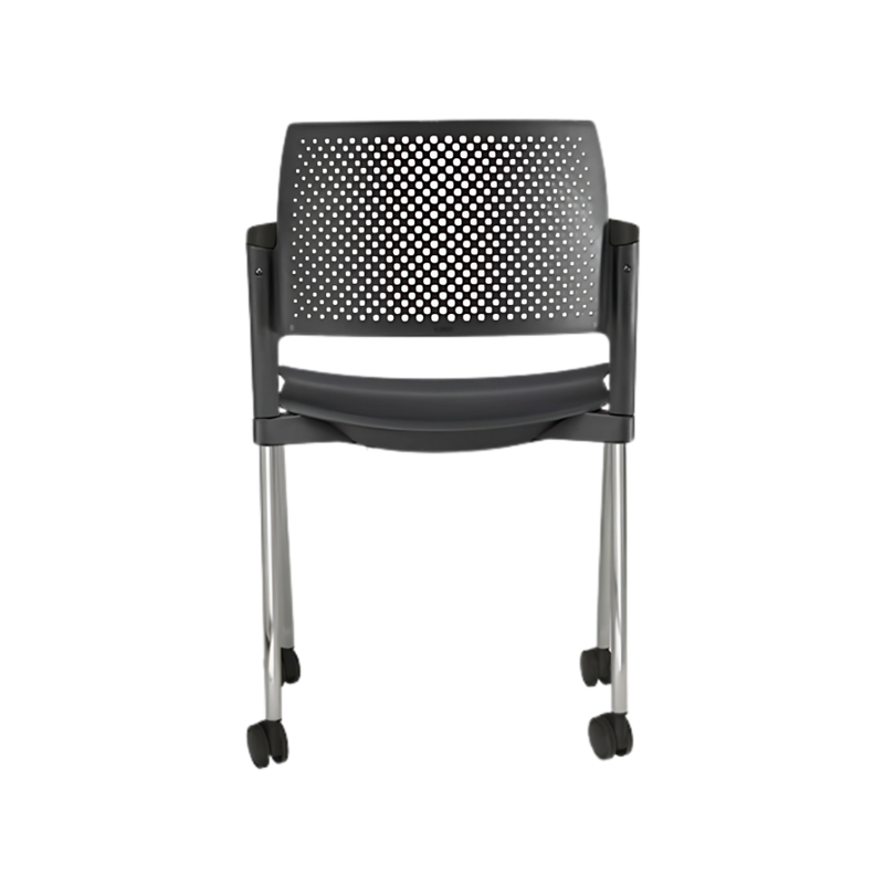 Silla de visita KYOS estructura de acero tubular de 7/8" de diámetro calibre 14 terminado en cromo y con rodajas giratorias tipo dual en color negro Aura Muebles modelo OHV-316