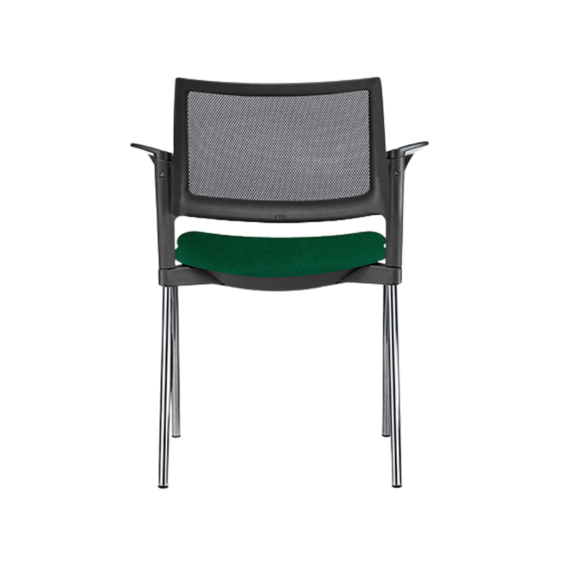 Silla de visita KYOS Estructura de acero tubular de 7/8" de diámetro calibre 14 terminado en cromo y con descansabrazos de poliuretano en color gris o negro Aura Muebles modelo OHV-371 cromada