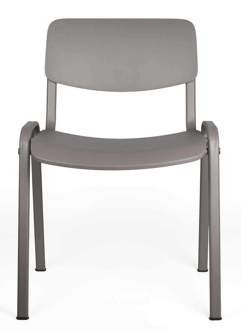 La silla de visita MILK OHV-66 de Aura Muebles combina diseño moderno, confort y resistencia, ideal para mejorar la imagen y funcionalidad de tu oficina.