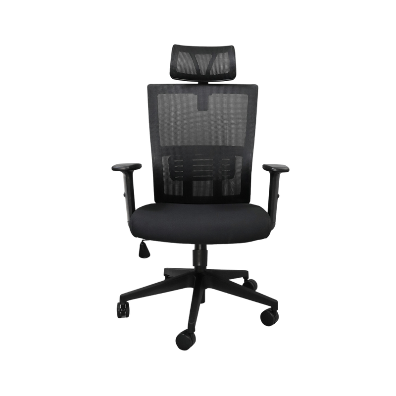 La silla ejecutiva modelo ATHENAS con cabecera de Aura Muebles ofrece comodidad y estilo para tu espacio de trabajo. Con soporte ergonómico, es perfecta para largas horas de trabajo.