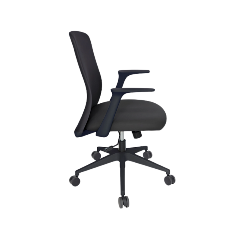 Encuentra la silla operativa Modelo OHE-84 en color negro en Aura Muebles. Diseñada ergonómicamente para comodidad brindar y soporte durante largas horas de trabajo.
