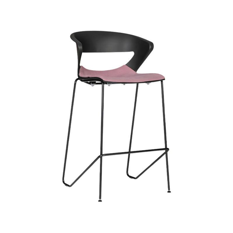 Descubre el cómodo y elegante sillón de visita KICCA BANCO de Aura Muebles. Su diseño ergonómico y estructura resistente brindan comodidad y durabilidad.