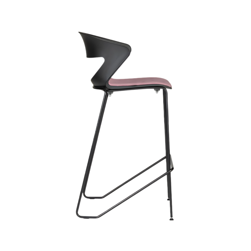 Descubre el cómodo y elegante sillón de visita KICCA BANCO de Aura Muebles. Su diseño ergonómico y estructura resistente brindan comodidad y durabilidad.