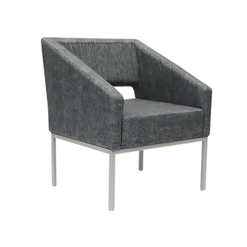 Sofá confortable Características patas metálicas pintura gris o negra Armazón de madera sólida de 1″ de espesor Aura Muebles modelo MALTA
