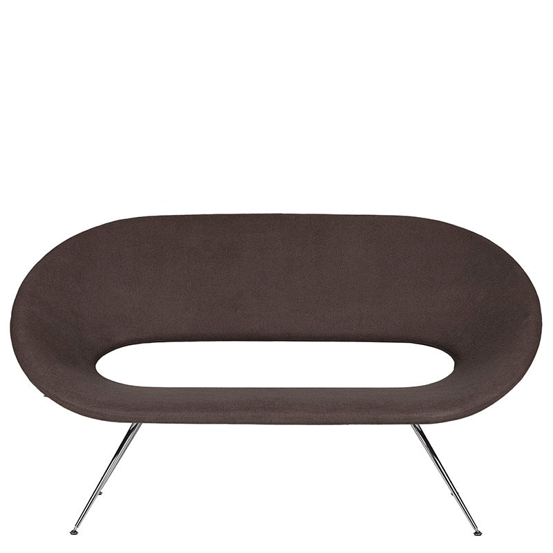 Sillon de Visita modelo Bakkone de Aura Muebles de frente color café