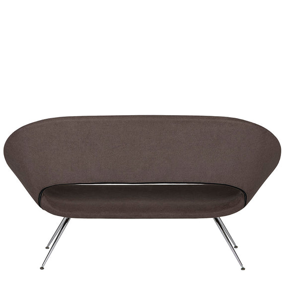 Sillon de Visita modelo Bakkone de Aura Muebles detrás color café