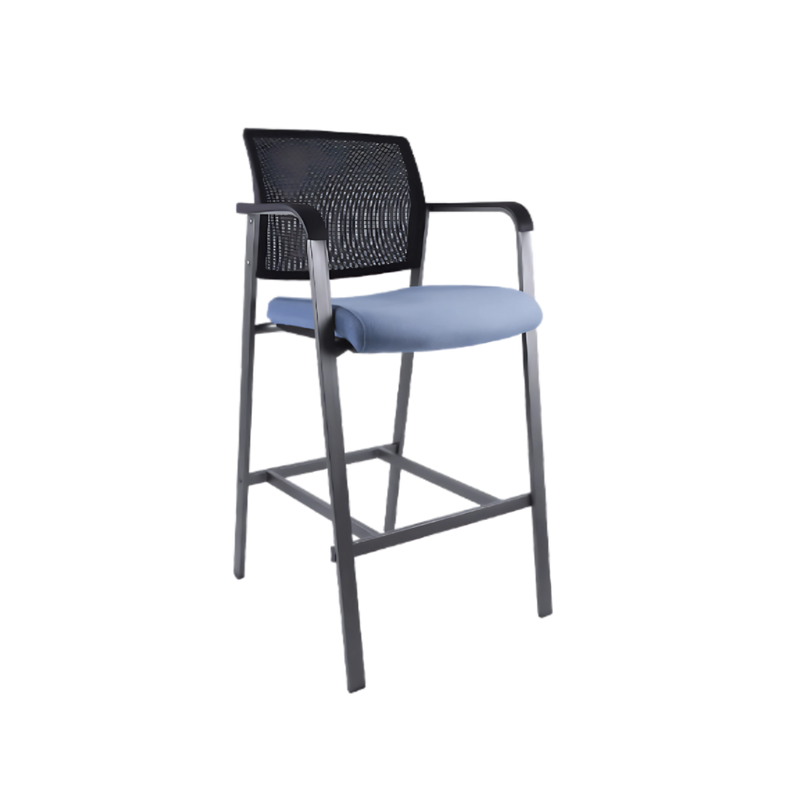 Banco alto  fabricado en estructura de tubo rectangular terminado en pintura color gris brazos de polipropileno color negro malla en respaldo Aura Muebles modelo BM-565