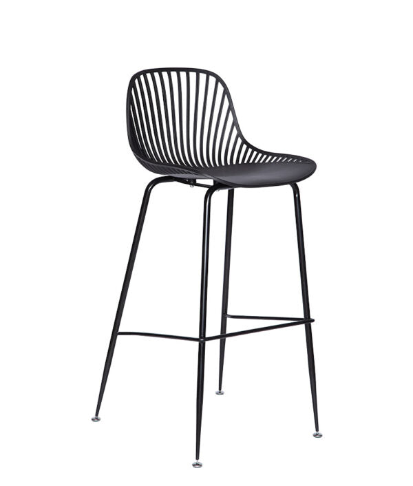 Banco medio modelo PL-70 NE en vista diagonal color negro