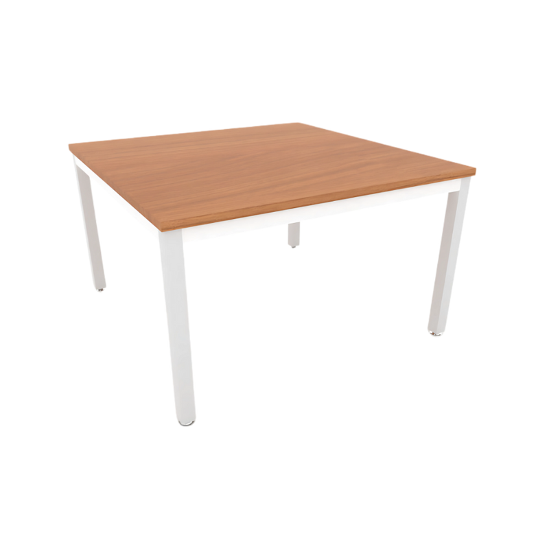 Mesa de trabajo “Status” cubierta de melamina estructura metálica con marco en tubular rectangular de 2”x1” patas en tubular cuadrado de 2″ y nivelador de altura ajustable Medidas 240x120x75cm Aura Muebles modelo BS 2412