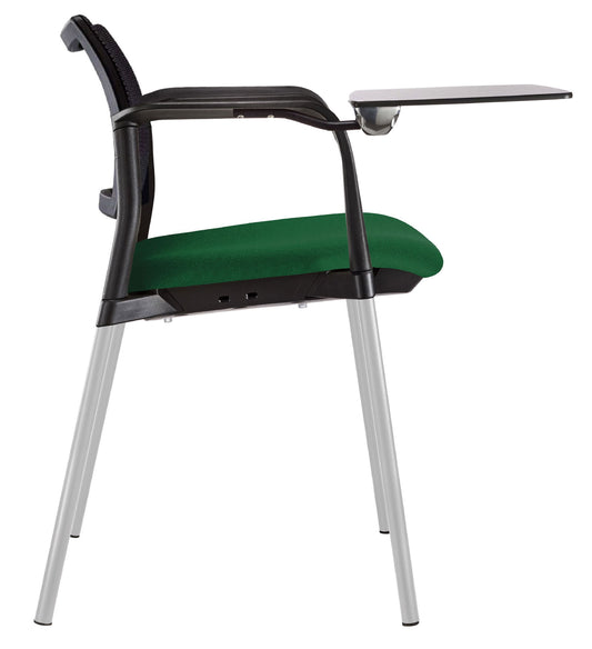 El pupitre escolar Kyos OHP‑377 es ergonómico, ideal para aulas, universidades o centros de capacitación. Combina respaldo en malla ventilada, asiento tapizado, paleta lateral abatible y descansabrazos, ofreciéndote comodidad, funcionalidad y durabilidad.