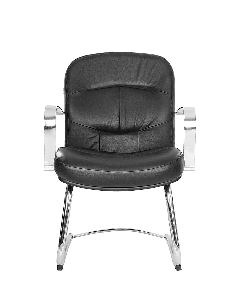Vista frontal de la silla de visita E-120 con brazos metálicos y tapizado en piel.