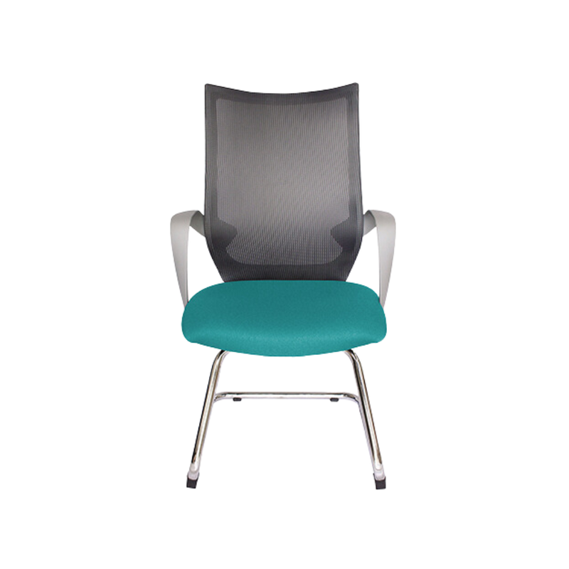 Silla de visita ejecutiva EQUA color gris base trineo de acero tubular redondo de 1" de diámetro calibre 14 con terminado en cromo brazos de polipropileno semi-rígido Aura Muebles modelo OHV-188