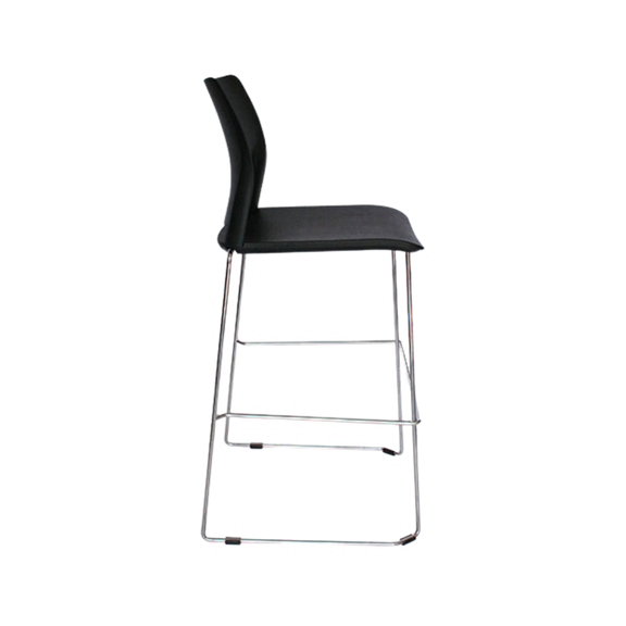 Silla de visita ALPHA estructura barra de acero sólido de 11 mm de diámetro con terminado en cromo asiento y respaldo en dos piezas en polipropileno de alta resistencia y duración Aura Muebles modelo OHV-102 alta