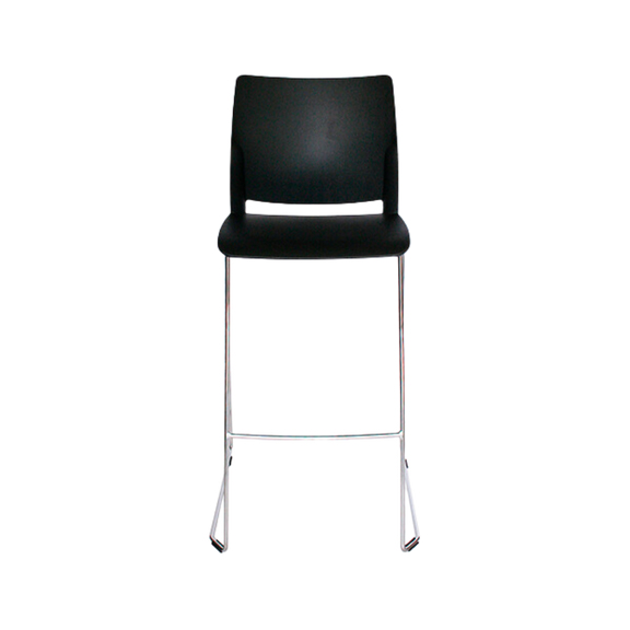 Silla de visita ALPHA estructura barra de acero sólido de 11 mm de diámetro con terminado en cromo asiento y respaldo en dos piezas en polipropileno de alta resistencia y duración Aura Muebles modelo OHV-102 alta