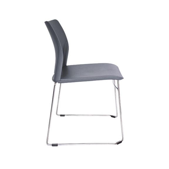 Silla de visita ALPHA baja Estructura Barra de acero sólido de 11 mm de diámetro con terminado en cromo Asiento y respaldo En dos piezas en polipropileno de alta resistencia y duración Aura Muebles modelo OHV-102