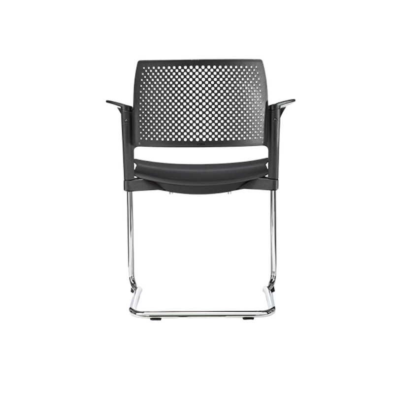 Silla de visita KYOS Estructura de tipo trineo de acero tubular de 7/8" de diámetro calibre 14 terminado en cromo y con descansabrazos de poliuretano en color gris blanco o negro Aura Muebles modelo OHT-322 cromada