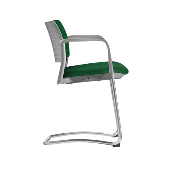 Silla de visita KYOS Estructura de tipo trineo de acero tubular de 7/8" de diámetro calibre 14 con acabado en pintura epóxica (electrostática) color negro mate o gris y con descansabrazos de poliuretano en color gris blanco o negro Aura Muebles modelo OHT-338