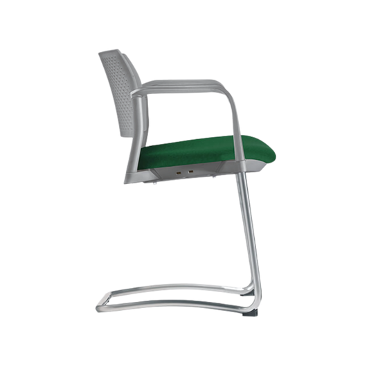 Silla de visita KYOS estructura tipo trineo de acero tubular de 7/8" de diámetro calibre 14 con acabado en pintura epóxica (electrostática) color negro mate o gris blanco o negro Aura Muebles modelo OHT-356