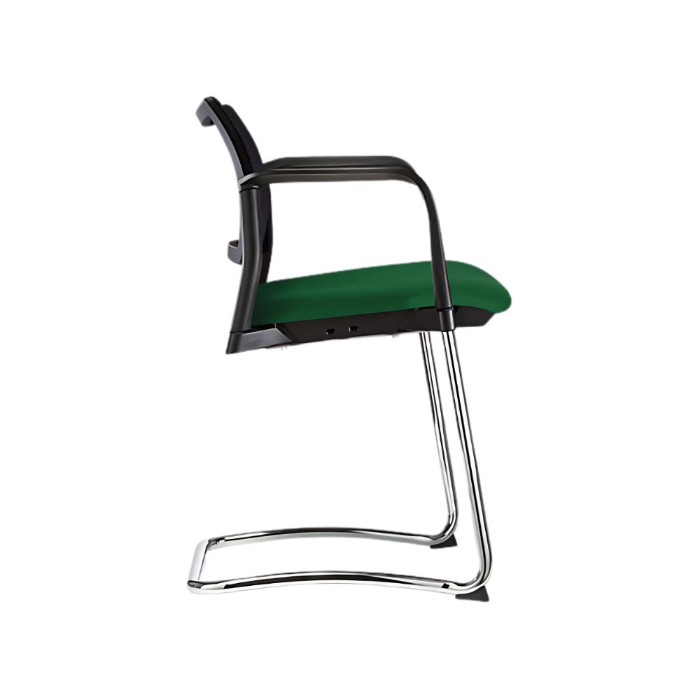 Silla de visita KYOS Estructura Tipo trineo de acero tubular de 7/8" de diámetro calibre 14 terminado en cromo y con descansabrazos de poliuretano en color gris o negro Aura muebles modelo OHT-376 cromada