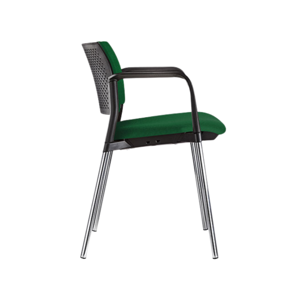 Silla de visita KYOS estructura de acero tubular de 7/8" de diámetro calibre 14 terminado en cromo y con descansabrazos de poliuretano en color gris blanco o negro Aura Muebles modelo OHV-335 cromada