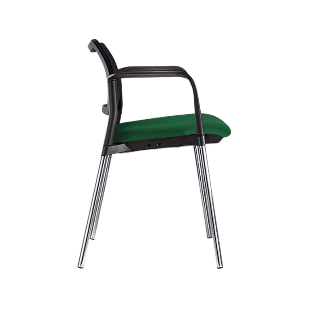 Silla de visita KYOS Estructura de acero tubular de 7/8" de diámetro calibre 14 terminado en cromo y con descansabrazos de poliuretano en color gris o negro Aura Muebles modelo OHV-371 cromada