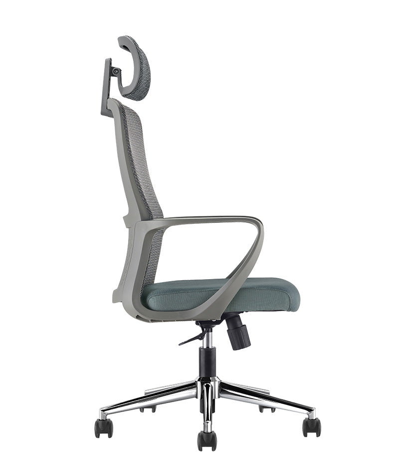 Vista lateral de silla ejecutiva LK-20 con respaldo ergonómico de malla.