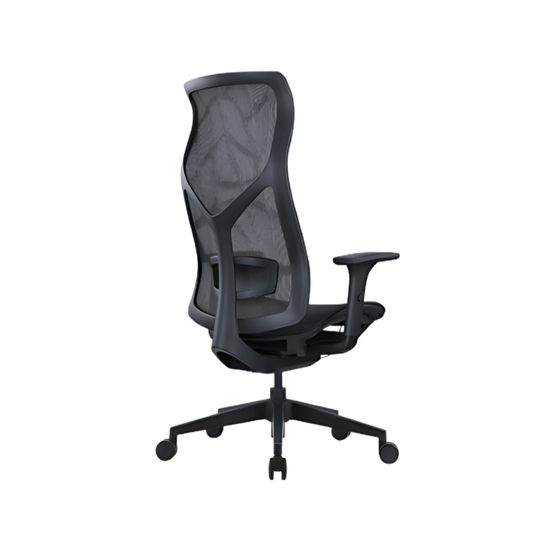 La silla ejecutiva AB-80 negra de Aura Muebles ofrece elegancia y ergonomía con materiales de alta calidad, perfecta para oficinas que priorizan confort y estilo.