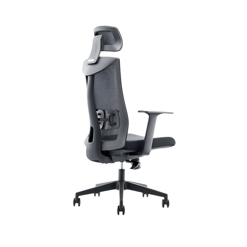 Descubre la silla ejecutiva modelo ATRIA A de Aura Muebles. Con un diseño moderno y ergonómico, esta silla ofrece comodidad y durabilidad para tus largas horas de trabajo en la oficina.