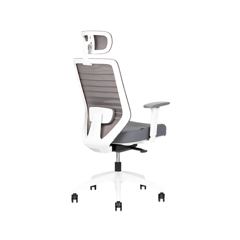 Encuentra la silla ejecutiva modelo DELTA respaldo alto en Aura Muebles. Combina elegancia y ergonomía para brindar confort y soporte lumbar excepcional en tu oficina.