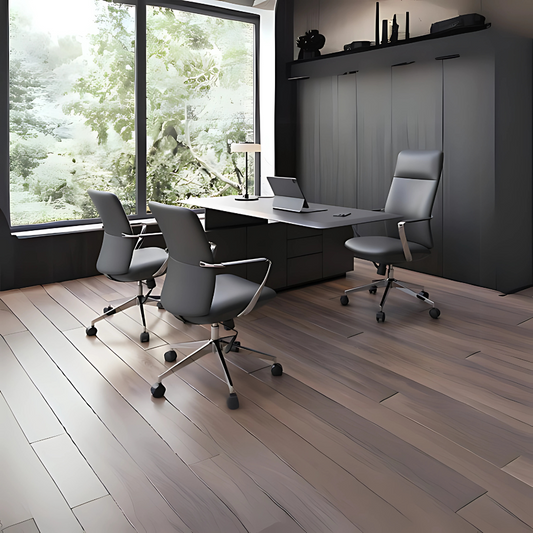 Encuentra la silla ejecutiva modelo FENIX OHE-165 en color negro en Aura Muebles. Diseño ergonómico con soporte lumbar para mayor comodidad en tu lugar de trabajo.