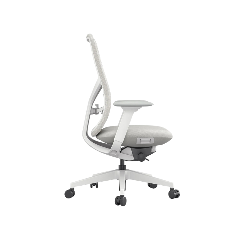 Silla Ejecutiva KHUDI OHE-44 Arena: Está diseñada para ofrecer más comodidad y adecuar la postura para mejorar su productividad. Conócela en Aura Muebles.