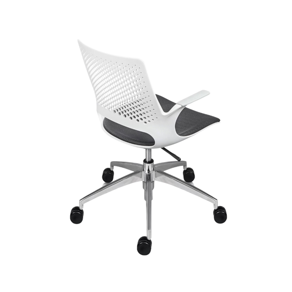 Encuentra la silla ejecutiva perfecta para tu oficina en Aura Muebles. La silla ejecutiva Medellín en color Gris ofrece comodidad con soporte lumbar ajustable y reposabrazos acolchados.
