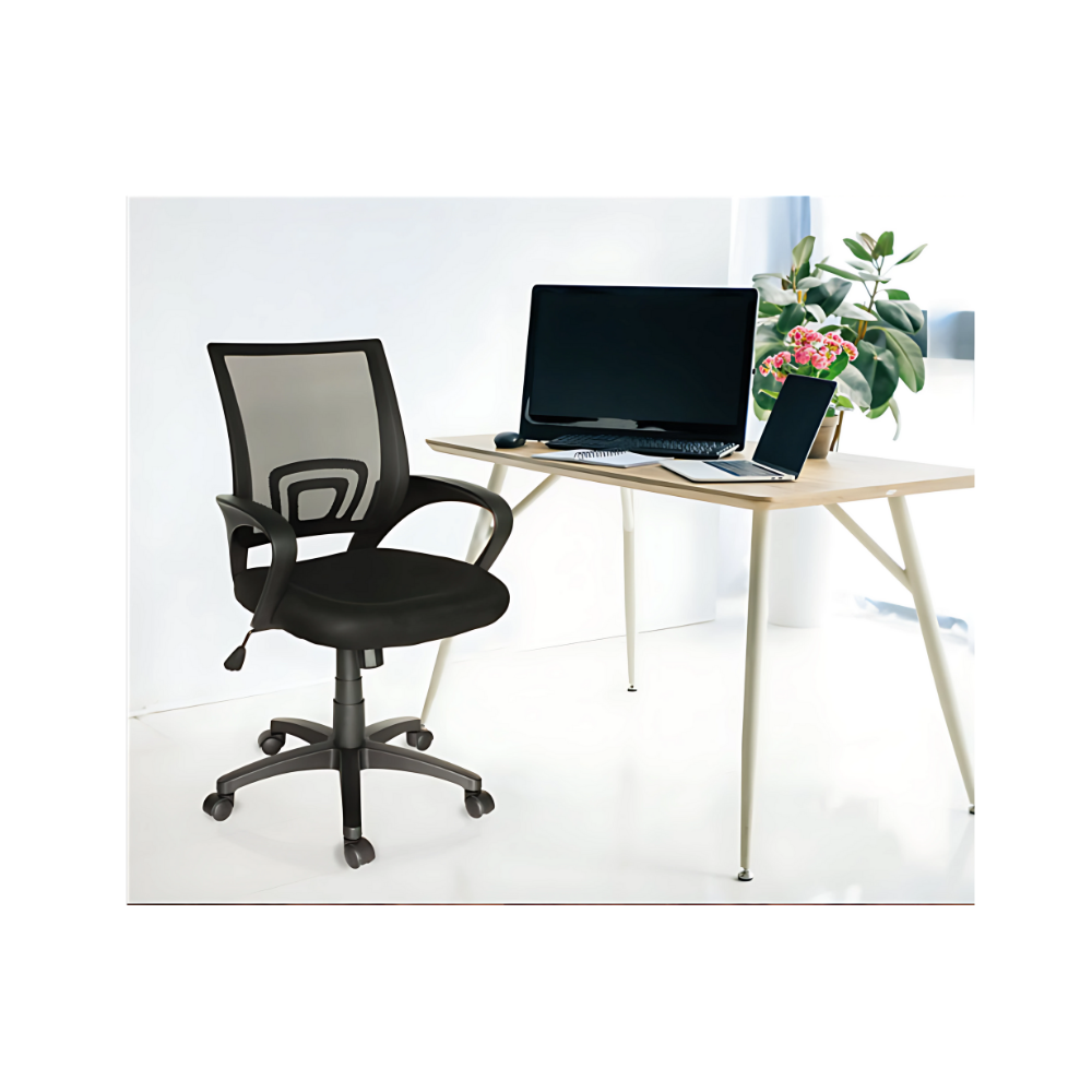 La silla secretarial ECOCHAIR Negra de Aura Muebles es cómoda y ergonómica, proporcionando excelente soporte para la espalda y mejorando la postura.