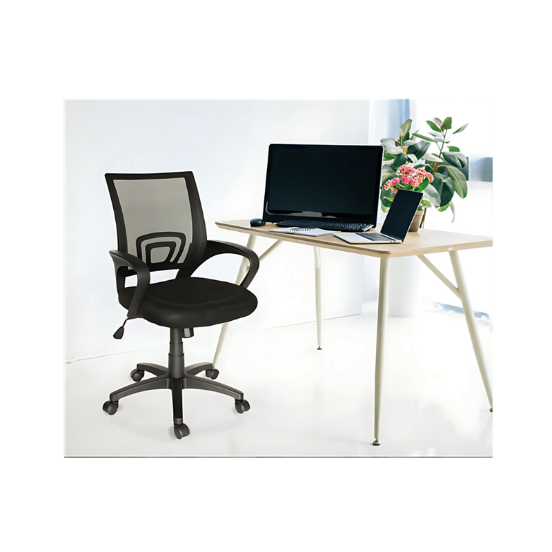 La silla secretarial ECOCHAIR Negra de Aura Muebles es cómoda y ergonómica, proporcionando excelente soporte para la espalda y mejorando la postura.