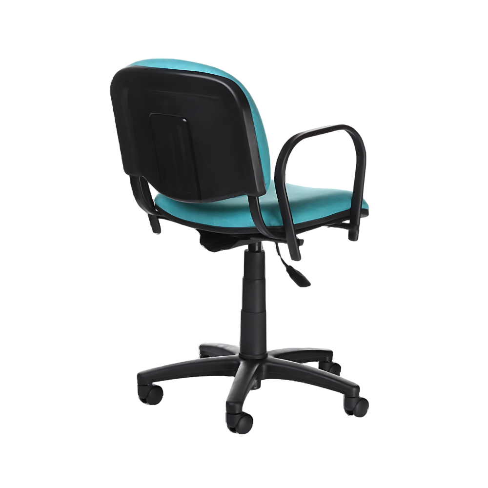 Silla secretarial ISO P Mecanismo fijo ajuste de altura de asiento neumático por palanca con coderas Aura Muebles modelo APIPA