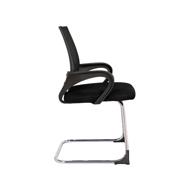 Silla secretarial LK-16 NE con respaldo de malla y base trineo cromada. Comodidad y diseño profesional para tu oficina.