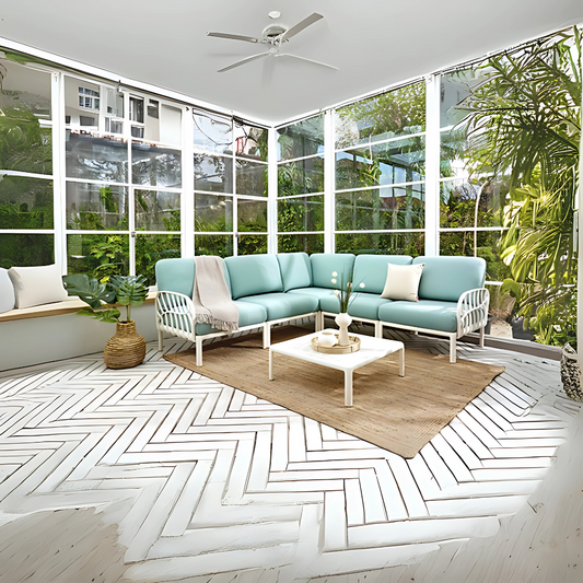 Sillón confortable LAUREL Mueble en polipropileno de alta resistencia y duración para intemperie e interior resistente a los rayos ultravioleta (UV) y al ambiente salino Asiento y respaldo Acojinado con hule espuma laminado flexible y alta resilencia Color mueble blanco capuccino berenjena Color cojín Gris azul rallas berenjena Aura Muebles modelo OHM-7215-S1