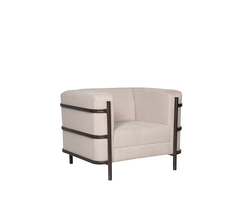 Vista en ángulo del sillón de visita modelo AREZZO-1P tapizado color claro.