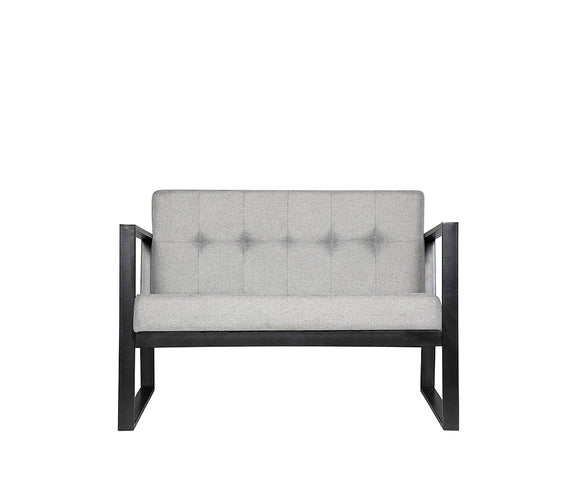 Sillón de visita modelo BERLIN-2P visto en ángulo frontal, tapizado en tono gris claro.